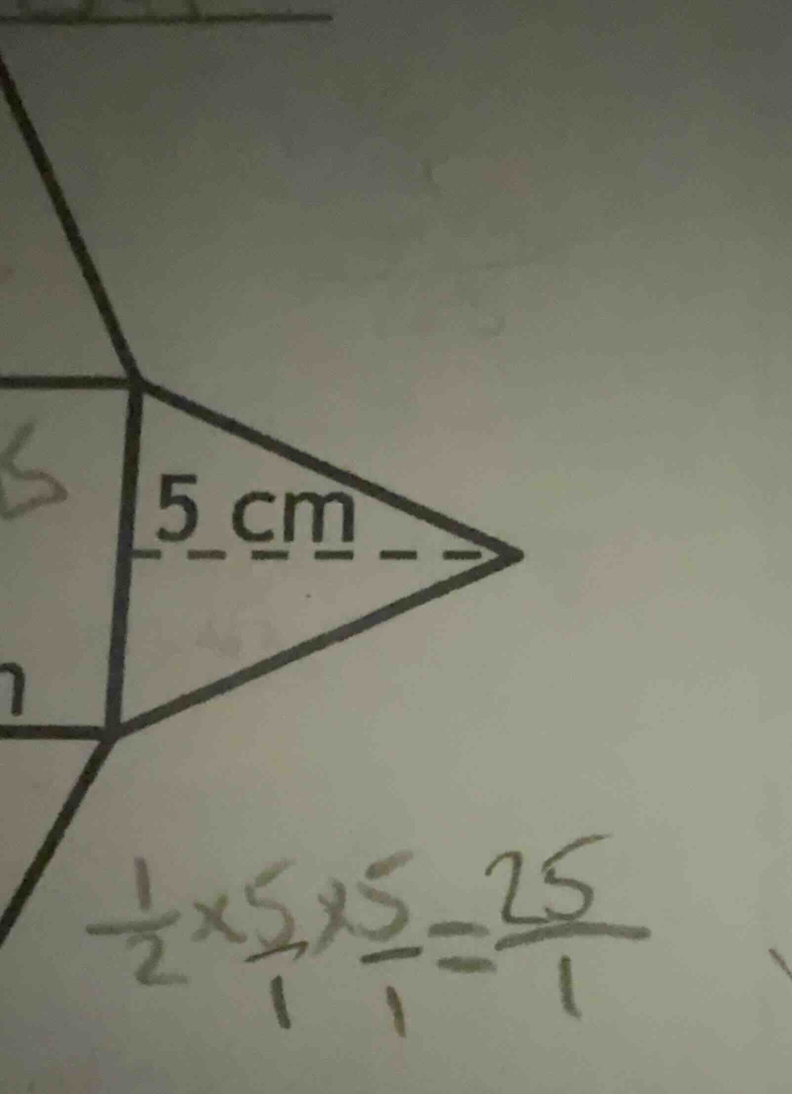 5 cm, \\(\frac{1}{2} \\times \\frac{5}{1} \\times \\frac{5}{1} = \\frac…