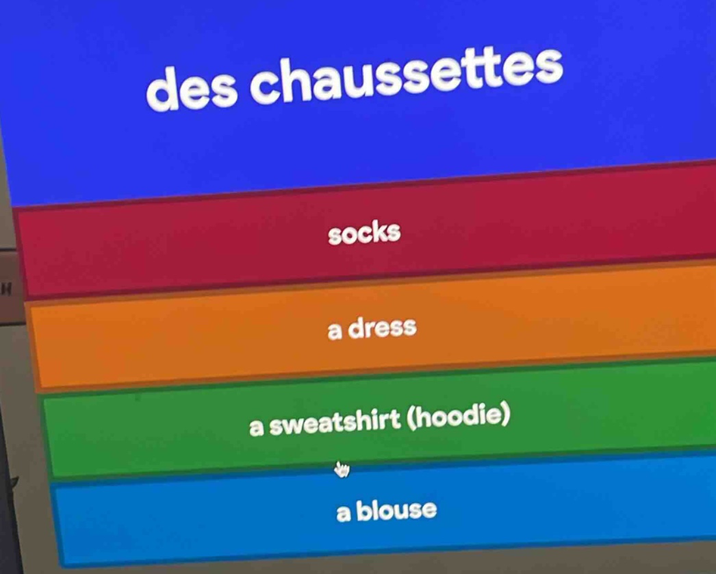 des chaussettes socks a dress a sweatshirt (hoodie) a blouse